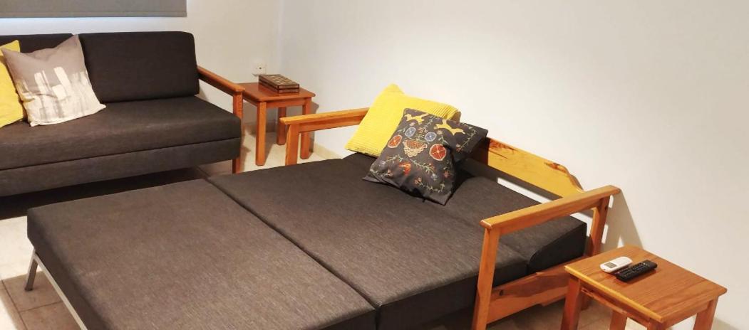 Anemomylos Guesthouse Paralimni Buitenkant foto