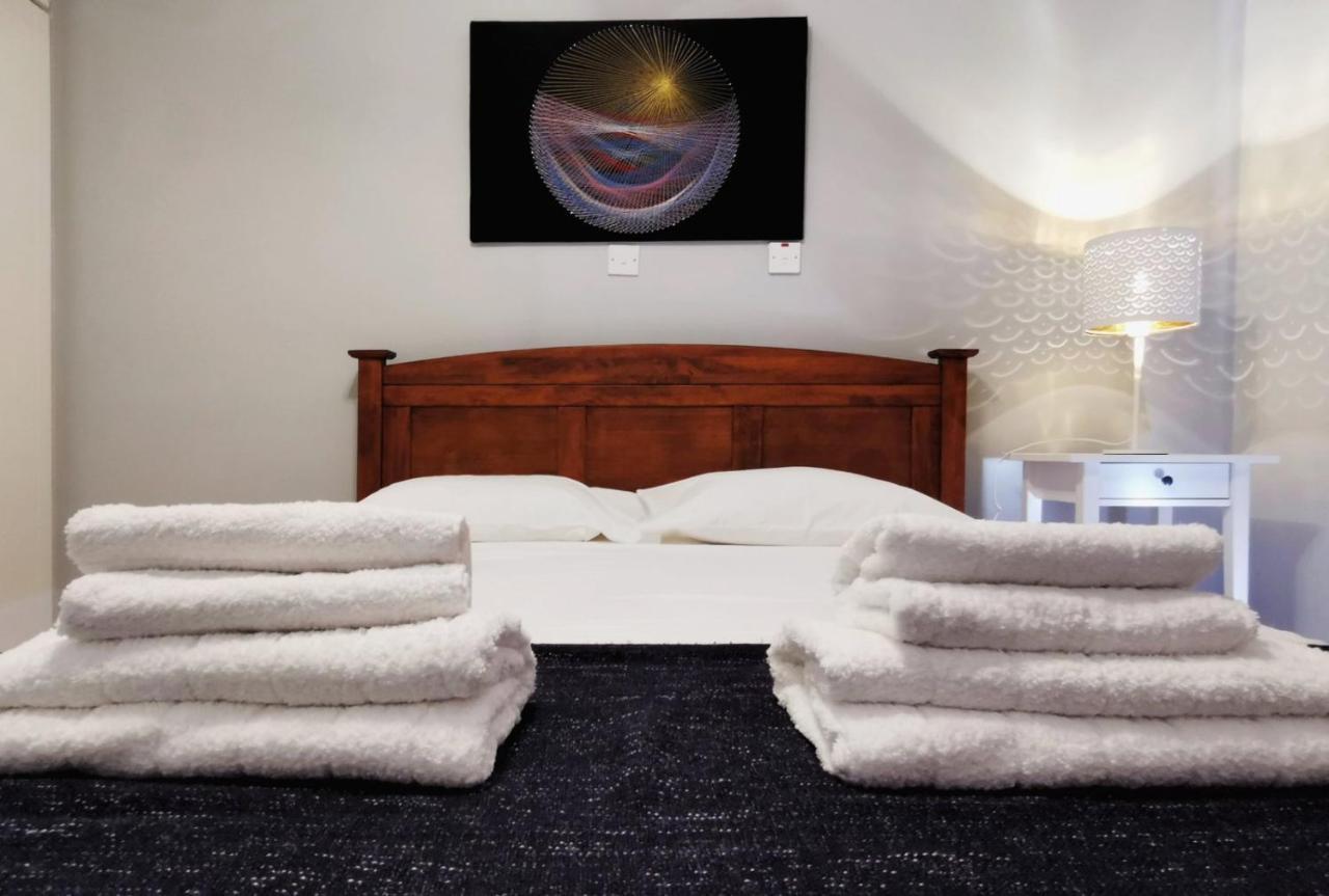 Anemomylos Guesthouse Paralimni Buitenkant foto